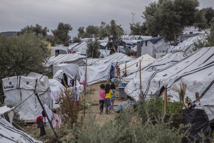 Campamento para migrantes y refugiados junto al campo de Moria,en Lesbos