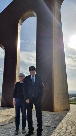 La exconsellera Clara Ponsatí y el expresidente de la Generalitat Carles Puigdemont