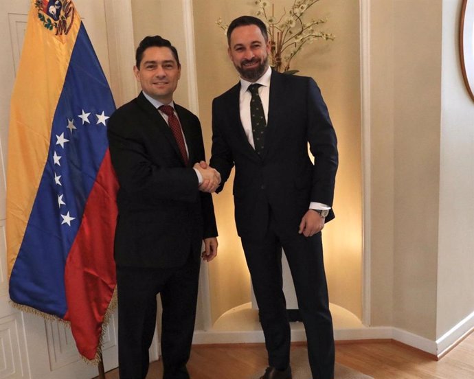 Abascal se reúne en Washington con el embajador de Venezuela y traslada su apoyo