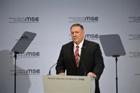 Pompeo desvela que EEUU "ha hecho ofertas" a Irán para "ayudar" a contener el nuevo coronavirus