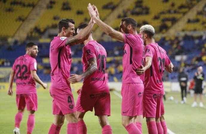 Fútbol/Segunda.- El Málaga suma en Las Palmas ante un rival estancado 