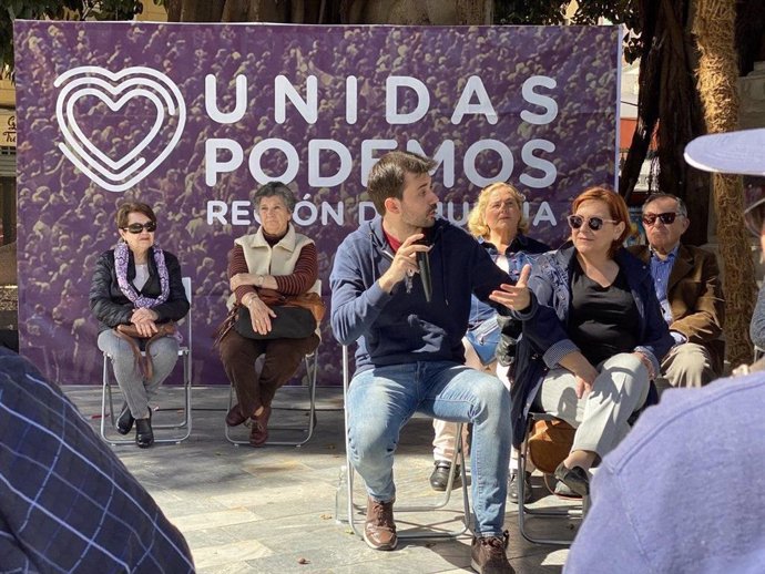 El diputado de Unidas Podemos por la Región de Murcia, Javier Sánchez Serna