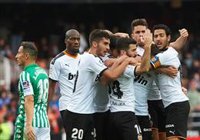 El Valencia reacciona y el Celta deja viva la salvación