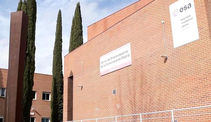 Fachada del centro BIC