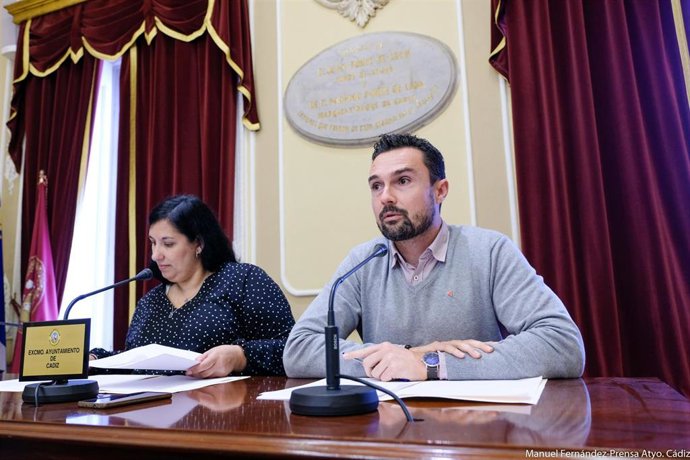 Martín Vila en rueda de prensa