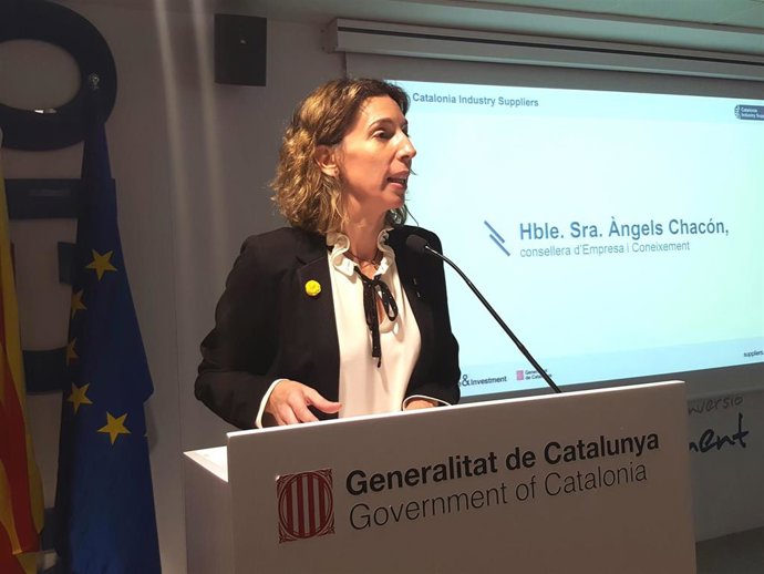 La consellera ngels Chacón