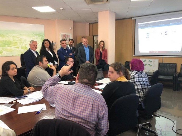 La consejera recoge las aportaciones y mejoras ofrecidas por los socios de Fundown