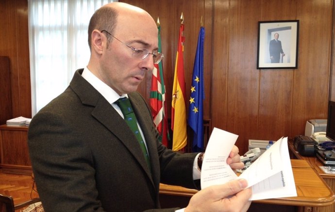 El ex delegado del Gobierno en el País Vasco y número cuatro por Álava, Carlos Urquijo. 