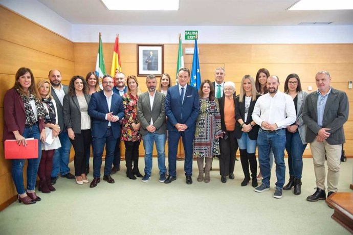 El grupo socialista de la Diputación se reúne con el alcalde de Torremolinos