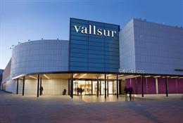 El centro comercial Vallsur incrementa la afluencia de visitantes.