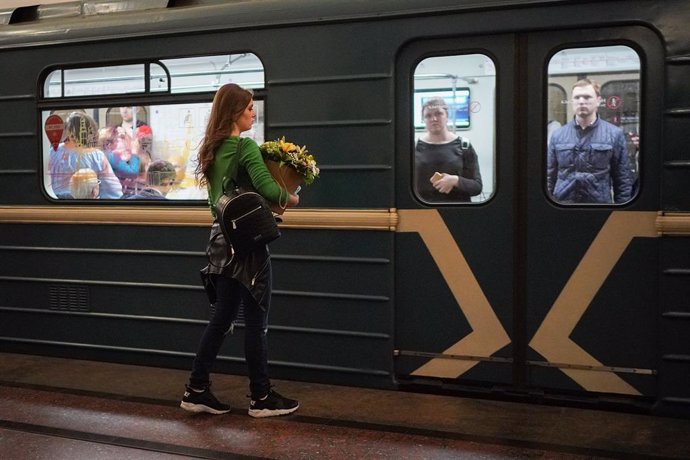 Coronavirus.- El Metro de Moscú someterá a un control de temperatura a sus usuar