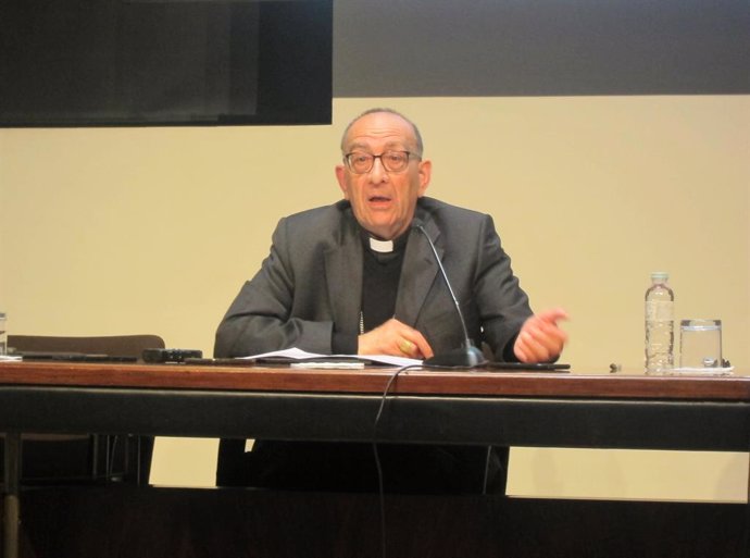 El arzobispo de Barcelona, Juan José Omella, elegido nuevo presidente de los obi