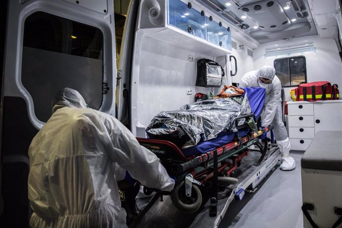 March 2, 2020 - Tehran, Iran: The transfer of coronaivrus patients by ambulance from one hospital to another.