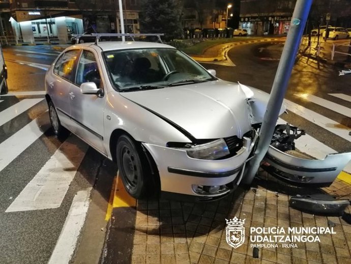 Accidente atendido por la Policía Municipal de Pamplona