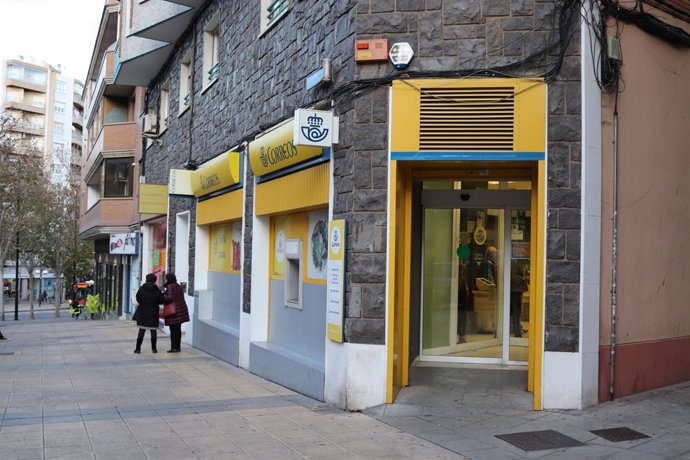 Oficina de Correos en la capital aragonesa.