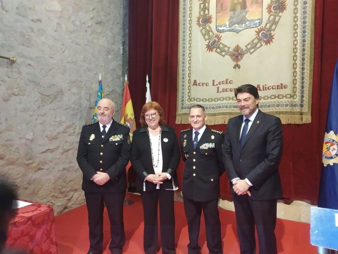De izq a dcha: Jorge Zurita, Gloria Calero, Ignacio del Olmo y Luis Barcala.
