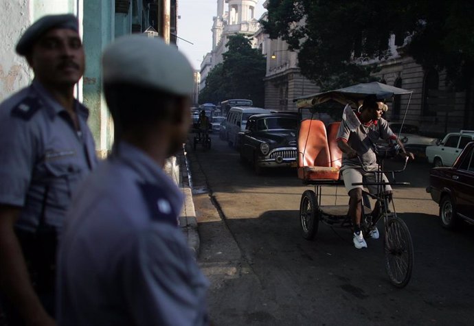 Policía en La Habana