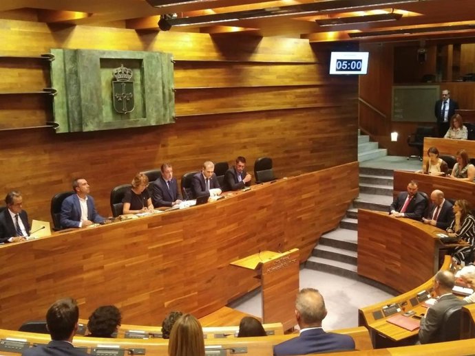 Pleno del Día de Asturias.