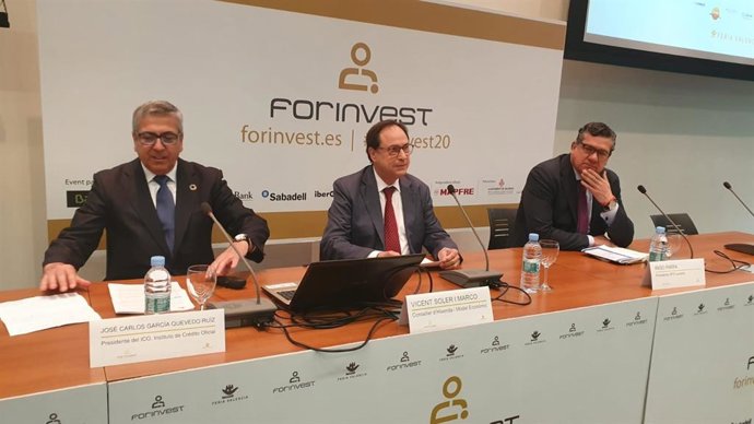 El presidente del ICo, Jose Carlos García Quevedo, el conseller de Hacienda, Vicent Soler y el presidente de APD Levante, Íñigo Parra durante la inauguración de Forinvest 2020.