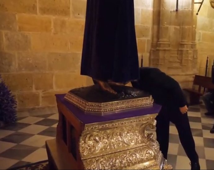 Besapiés de del Señor Cautivo de Medinaceli