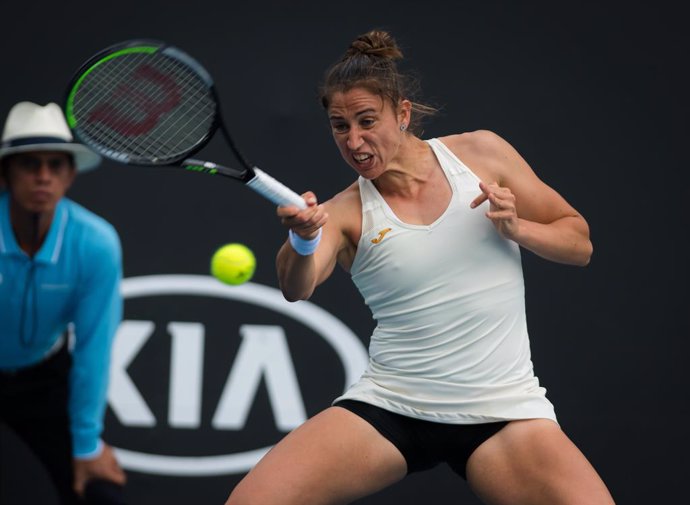 Tenis.- La española Sara Sorribes cae ante la ucraniana Bondarenko en su debut e