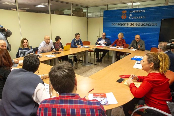 Reunión de la mesa técnica de educación