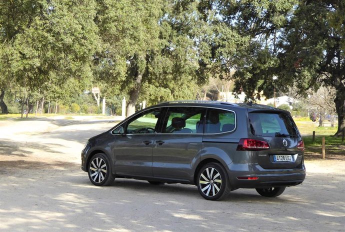 Volkswagen Sharan.