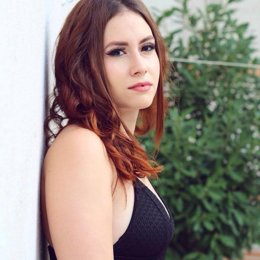 Irene Domínguez gana el II Premio Internacional de Poesía 'Málaga Ciudad del Paraíso' de la Fundación Málaga y Fundación El Pimpi para menores de 40 años