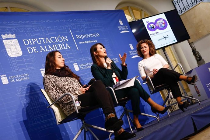 Diputación presenta las actividades del 8 de marzo que potenciarán el papel de la mujer en la ciencia y en el desarrollo sostenible