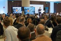 Feijóo reivindica las acciones de la Xunta en Santiago y recuerda al Gobierno "compromisos" pendientes como el AVE