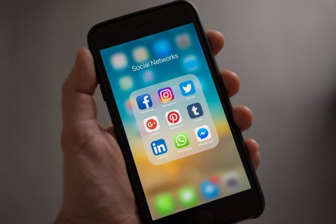 Redes sociales como Facebook y Pinterest toman medidas para evitar la desinforma