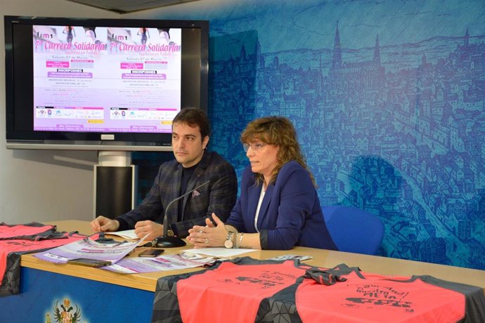 Presentación de la VII Carrera solidaria a favor de la igualdad en Toledo
