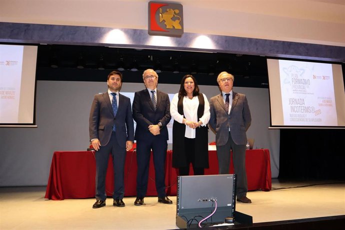 Dolores Amo en la inauguración de las jornadas 'Incoterms 2020. Nuevas reglas y consecuencias de su aplicación'