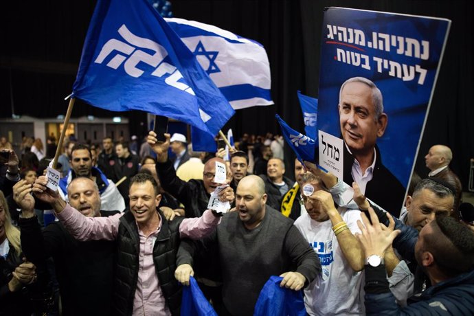 Israel.- El bloque de Netanyahu se deja un escaño más y ve alejarse la mayoría