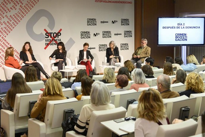 Mesa redonda organizada por el canal 'Crimen+Investigación' en la que se ha debatido sobre cómo combatir la violencia de género