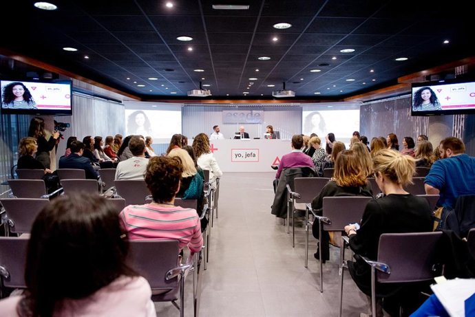 Comienza el 'Shadowing Yo, jefa', el mentoring que convertirá a 15 estudiantes en líderes emprendedoras