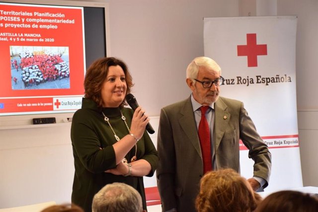 La consejera de Economía de C-LM, Patricia Franco, en una jornada con Cruz Roja Cuenca.