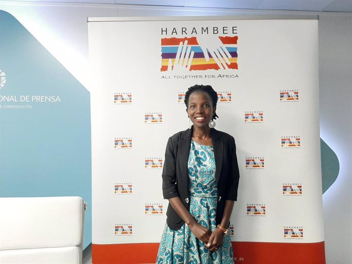 La doctora ugandesa Irene Kyamummi, Premio Harambee 2020