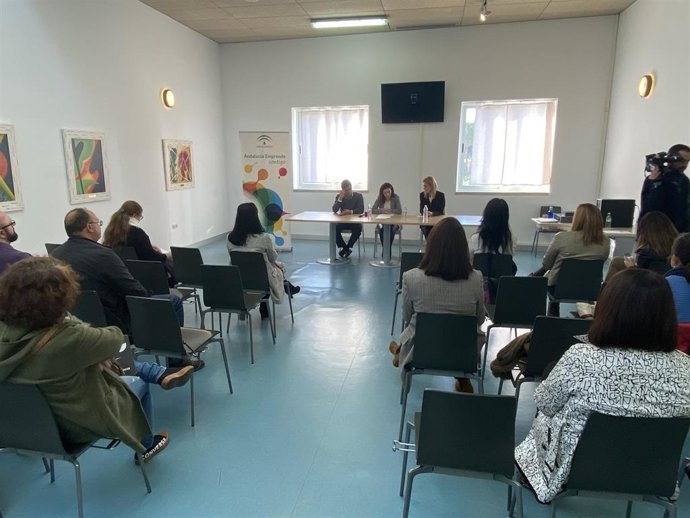 La jornada 'Women in bussines' abre la puerta al emprendimiento de la mujer en Alcalá