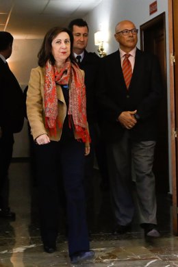 La ministra de Defensa, Margarita Robles, en la AGA