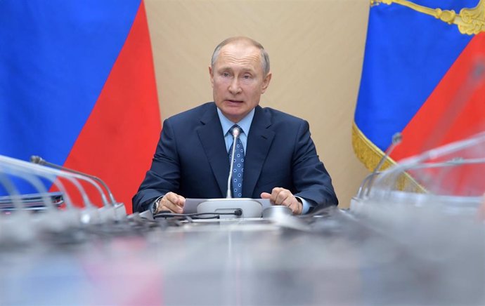 Vladimir Putin, en una reunión con miembros del Gobierno ruso