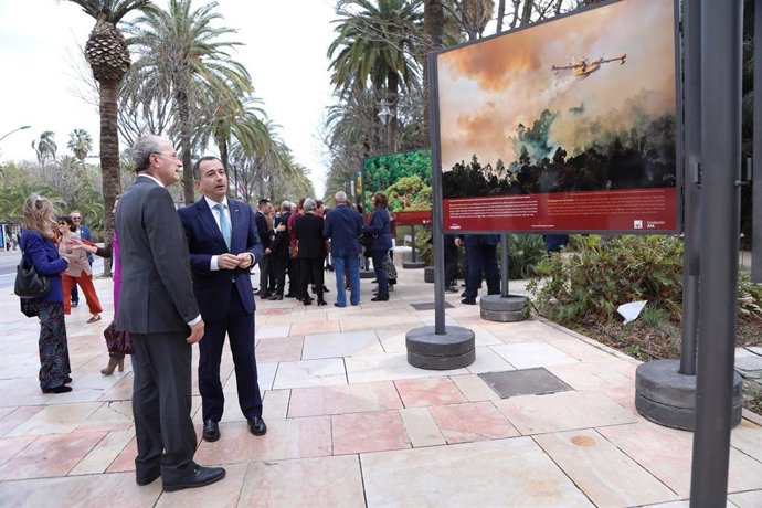 Inauguración de la Salvemos los bosques. Protección y prevención de incendios, organizada por AXA, que ha tenido lugar en el Paseo del Parque