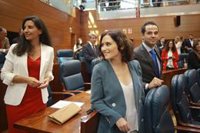 Vox impide que el Gobierno de Ayuso tramite su primera rebaja de impuestos