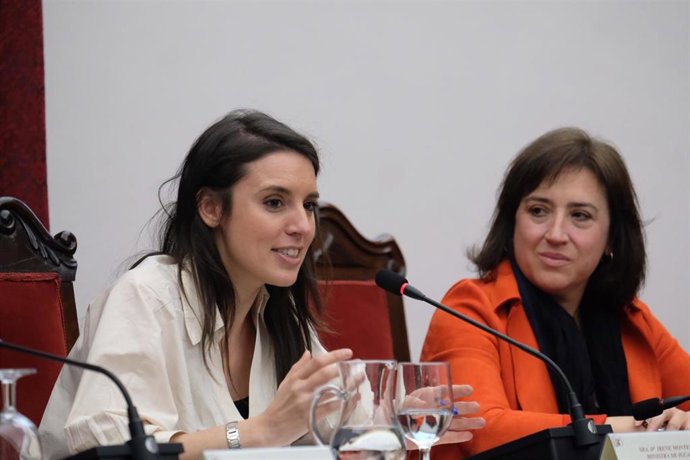 Irene Montero este jueves en un acto en el Paraninfo de la Universidad de Sevilla