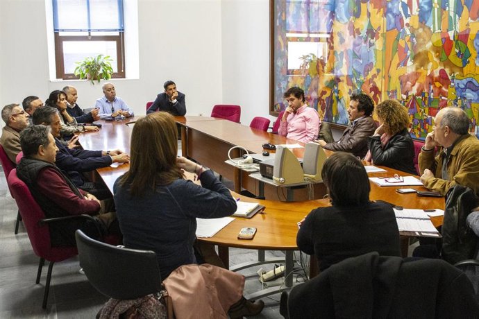 El alcalde de Cádiz con promotores, administradores e inmobiliarias para impulsar el alquiler social