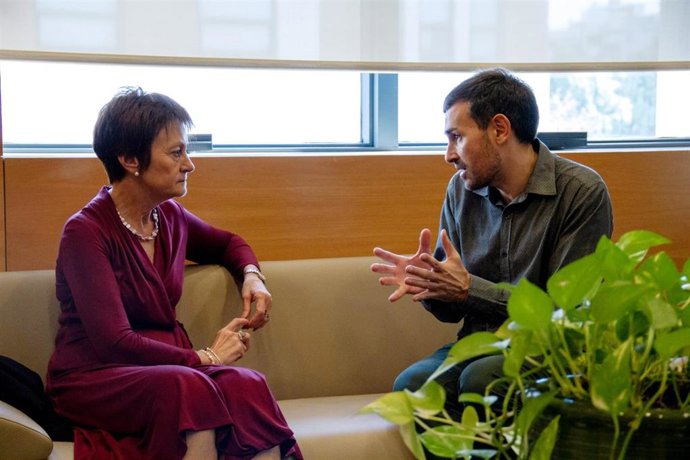 El vicealcalde y concejal de Ecología Urbana, Sergi Campillo, se ha reunido con la rectora de la universidad, Mavi Mestre, con el fin de avanzar en la solución a la propuesta de la futura ampliación del Jardín Botánico en el solar de Jesuitas.