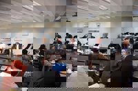 Ayuntamiento, CEIM y empresas turísticas se reúnen para abordar plan de choque por efectos del coronavirus