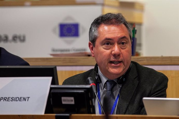 El alcalde de Sevilla, el socialista Juan Espadas, interviene en la reunión de la comisión CIVEX en Bruselas (Bélgica), 27 de febrero de 2020.