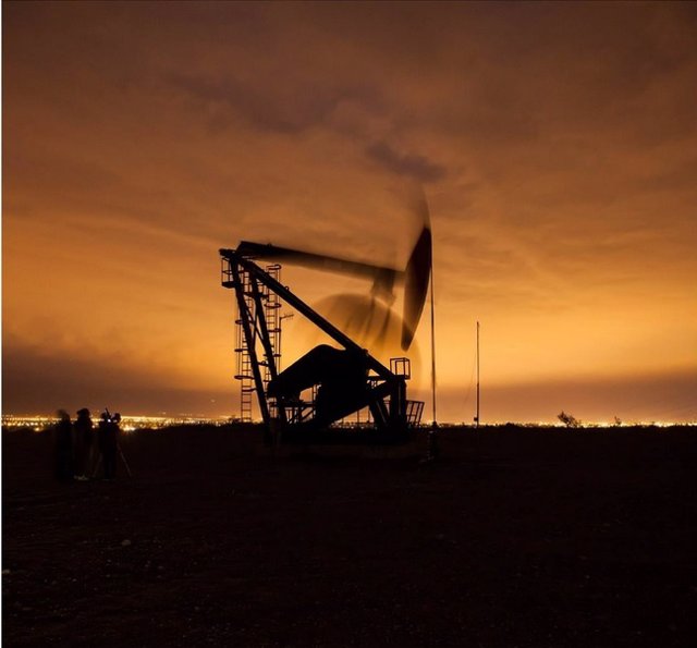 Petrolera YPF descubre yacimiento convencional de petróleo.