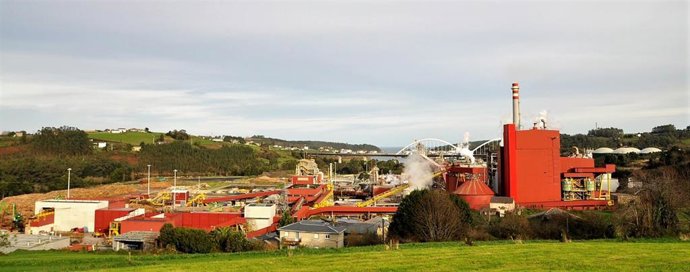Fábrica de Ence en Navia.
